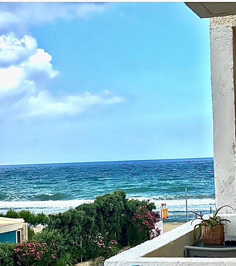 Mikes On The Beach Hersonissos  Exterior photo